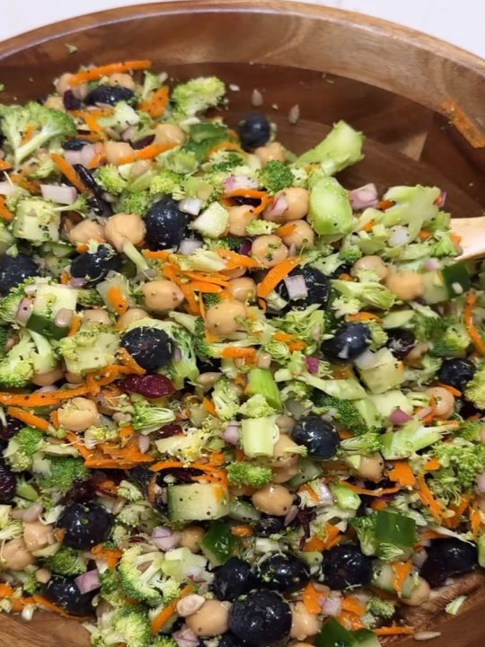 Weight Watchers Broccoli Blueberry Salad with Chickpeas Home Baking Blog