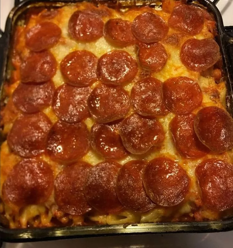 Weight-Watchers-Pepperoni-Pizza-Casserole